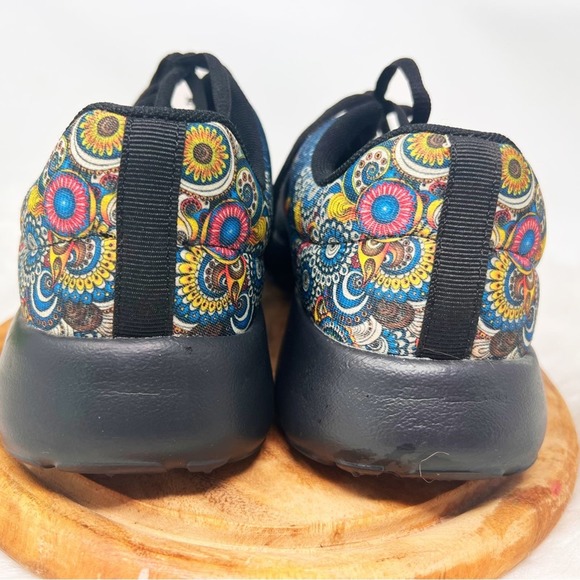 Yes We Vibe Peace and Mandala Feathers design Lightweight Vegan sneakers 8 - Picture 5 of 8